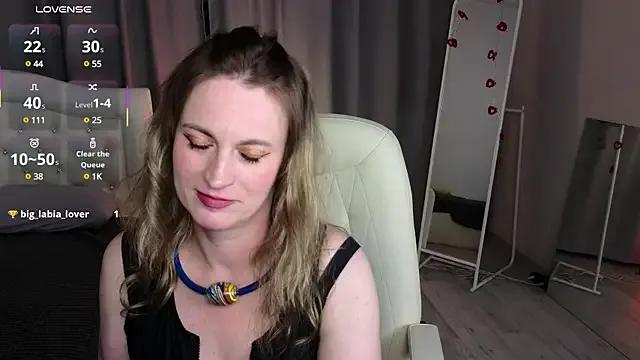 lana_glow on StripChat 