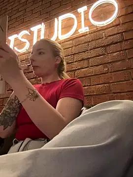 LanaSparks on StripChat 