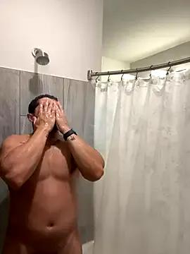 LATINMOBB — Cumshot