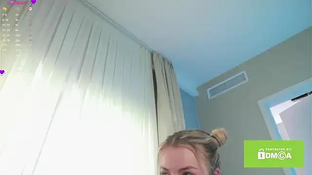 LiliBanger on StripChat 