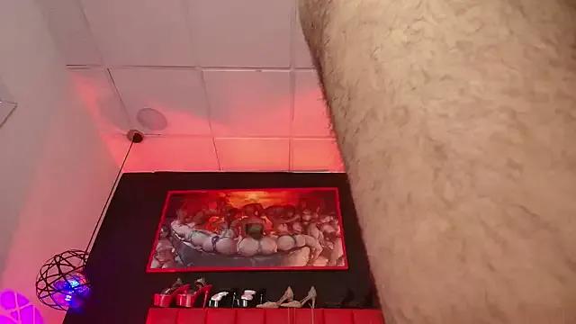 Lilih_golden on StripChat 