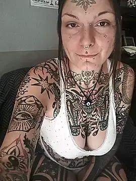 lizzardqueeen on StripChat 