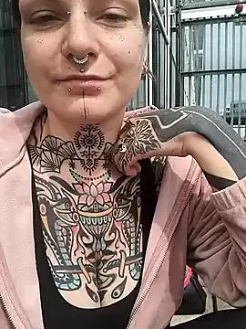 lizzardqueeen on StripChat 