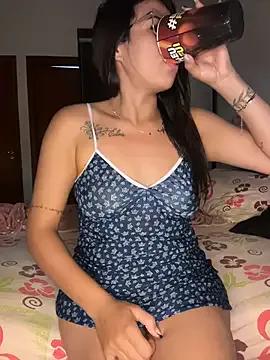 Luanaapertadinha — Gozar com plug