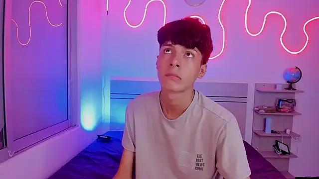 luccas_ferreira — hot naked and dance 10 min