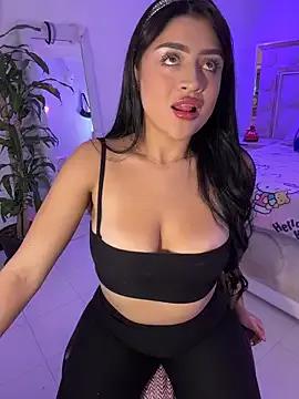 lucianaroy — Hello Lucy Kisses3tks