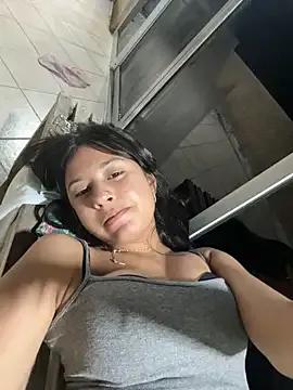 lynn9000 on StripChat 