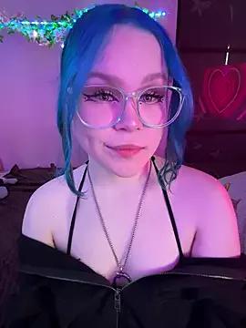 MaddisonHaas on StripChat 