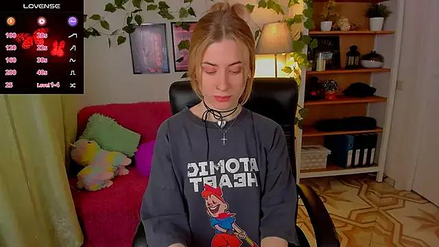 MaraCooperrr on StripChat 
