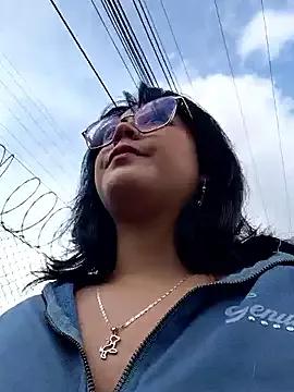 mari_98 — Breasts exposed  