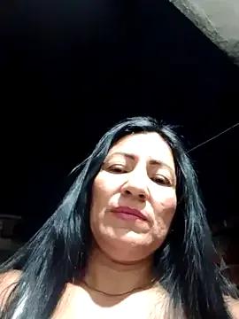 maturexxxnaughty — I fuck my delicious ass in the park