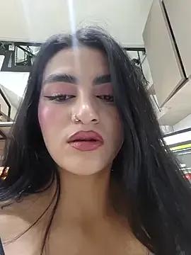 miel_gomez — Suck your cock + spit