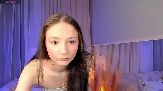 MilliMouse — spit cold milk on naked body