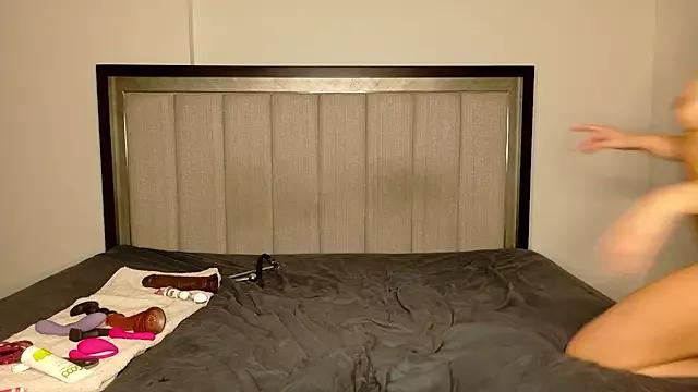 misscatxo on StripChat 