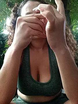 Mommy-Hot on StripChat 