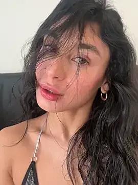 MonicaSalvatore — fingerr my little and weet pussy