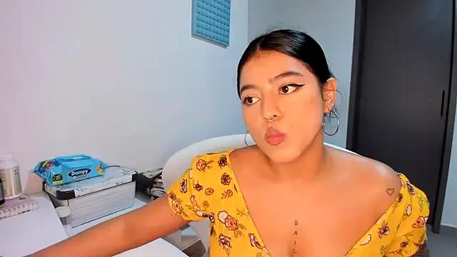 Naiara_sex on StripChat 