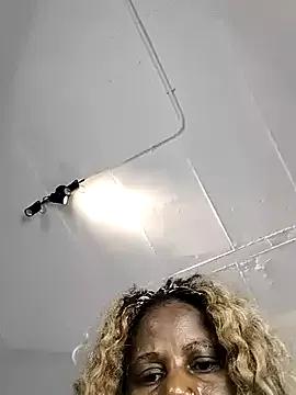 Nattybae009 on StripChat 