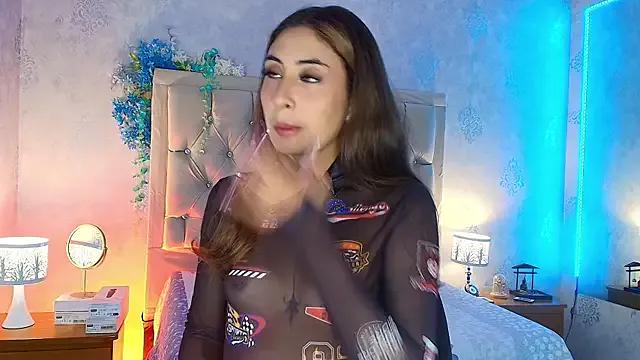 nini_love01 on StripChat 