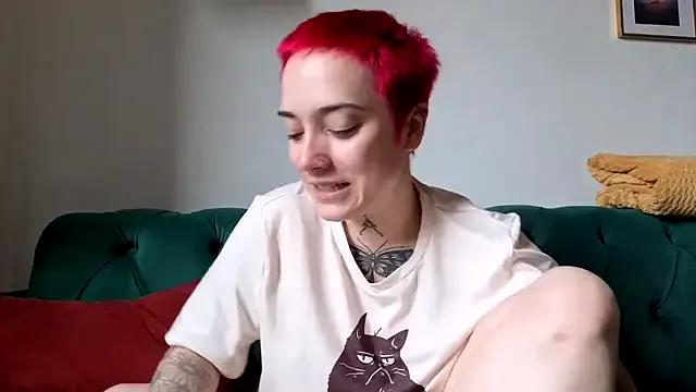 OllympeKaii on StripChat 