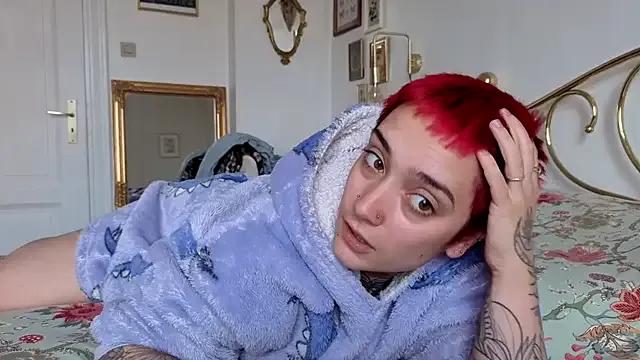 OllympeKaii on StripChat 