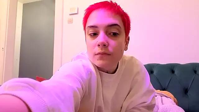 OllympeKaii on StripChat 