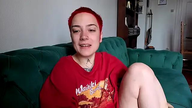 OllympeKaii on StripChat 