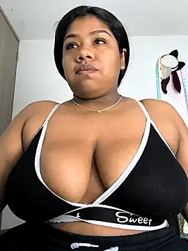 paola091 — Show my ass- 