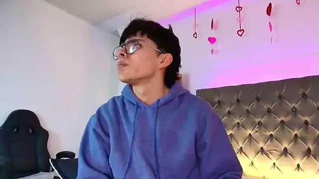 PepperTwink on StripChat 