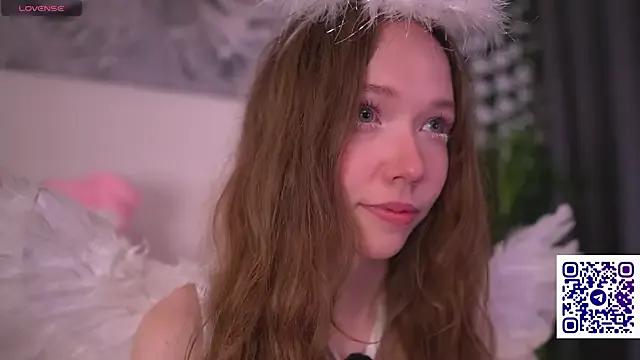 Polly_Angel on StripChat