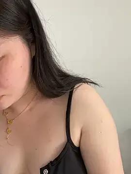 qinger2025 — Freechat on StripChat