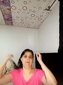 queemking on StripChat 
