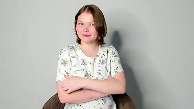 ReynaFreitag — Show my Cute Outfit