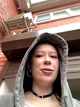 RollDolls — KEEP PUSSY WET