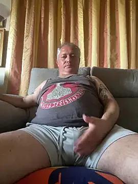 Russirayu on StripChat 