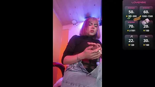 Sally23_ on StripChat 