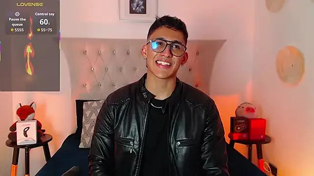 SalvadorFit — FULL NAKED