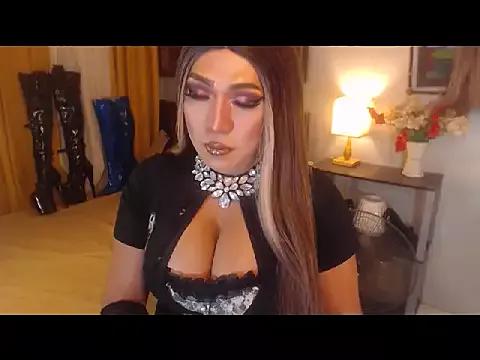 SamanthaAlmazora on StripChat 
