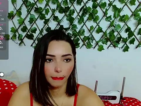 sara_arias00 on StripChat 