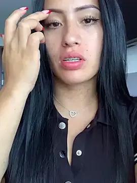 Sara_luna_ on StripChat 