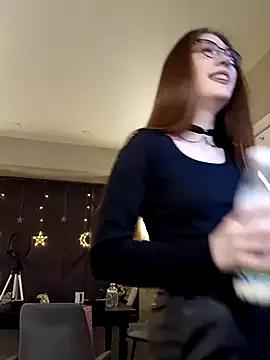 SashaMeow on StripChat 