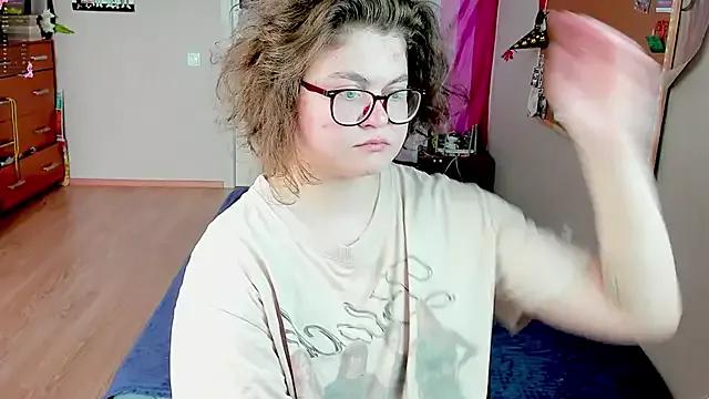 Sashy_Way on StripChat 