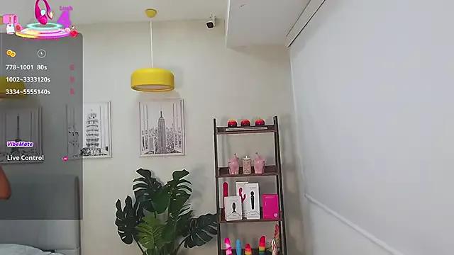 Sassy--Girl on StripChat 