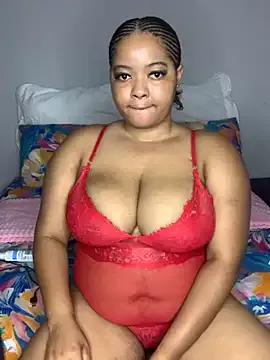 sexytinashe21 — Freechat on StripChat