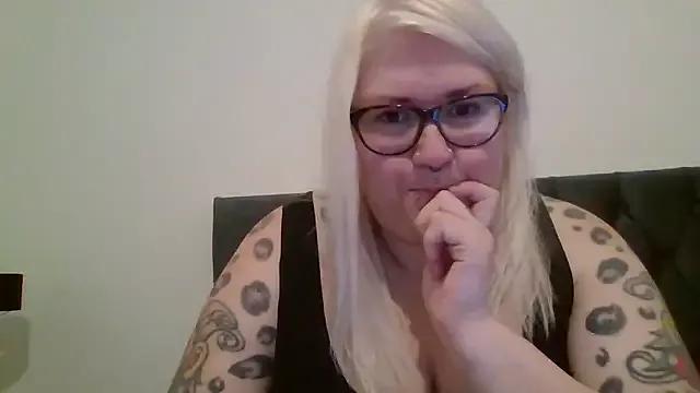 Sizzling_Indie36 on StripChat 