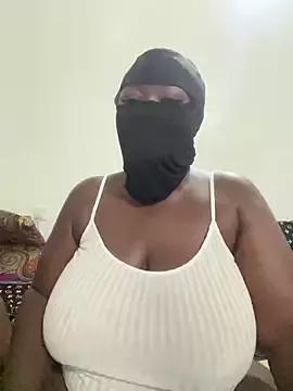 sweet1111 on StripChat 