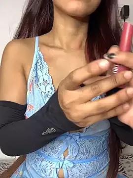 Sweety_008 on StripChat 