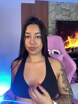 Tamara_Roberts1 on StripChat 