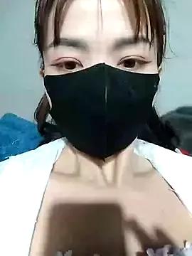 tara_0000 on StripChat 