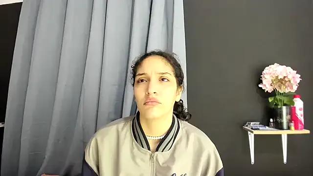 TeensNews18 on StripChat 